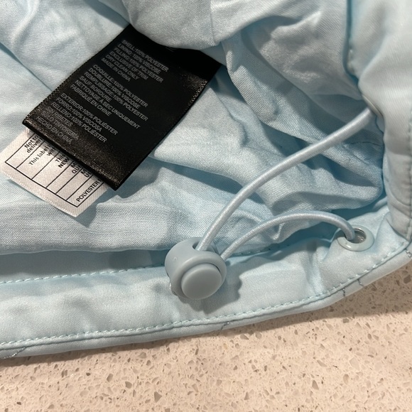 New without tags Urban Outfitters UO Sasha Quilted Bomber Jacket Coat Light blue - Picture 5 of 5